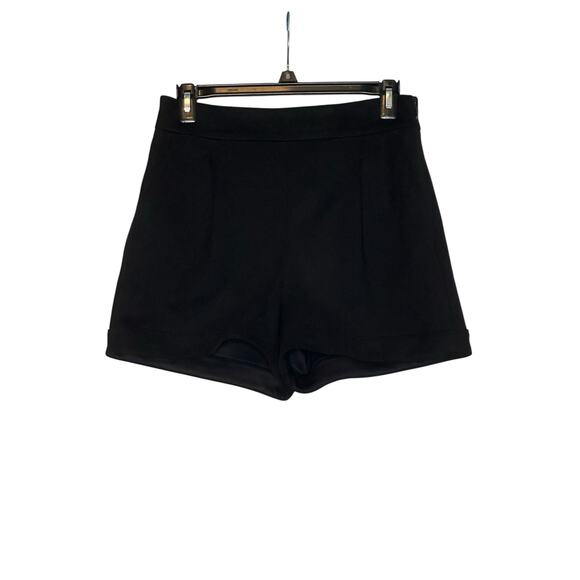 Express black velvet  pleated high shorts size 2 - Picture 16 of 16